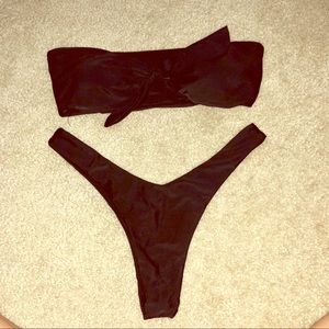 Black bikini